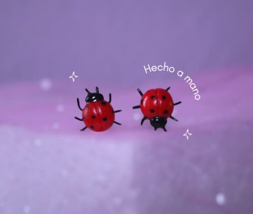 Aretes mariquita